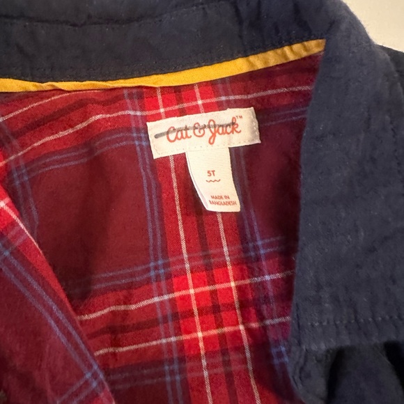 Boys button up shirts - Picture 3 of 3